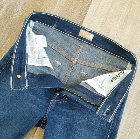 Mother Women's The Insider Crop Step Fray Cutoff Shorts High Waist High Rise EUC - Picture 6 of 13